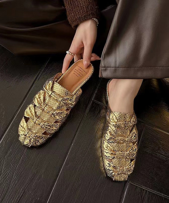 Graceful Orthopedic Sandals for Modern Look