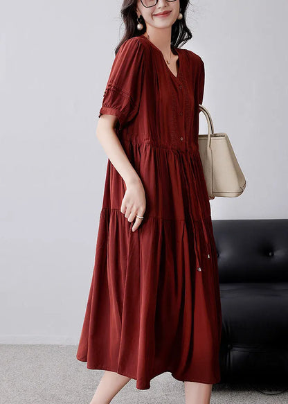 Beautifully Finished Dress in a Timeless Design