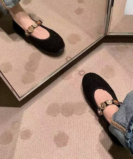 Beautifully Crafted Orthopedic Shoes