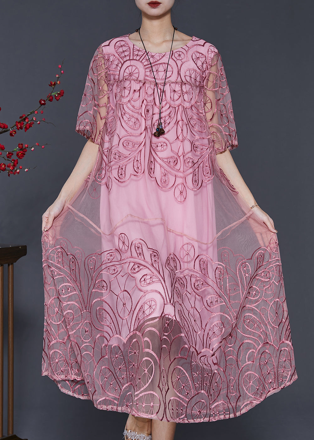 Gracefully Styled Dress for Any Occasion