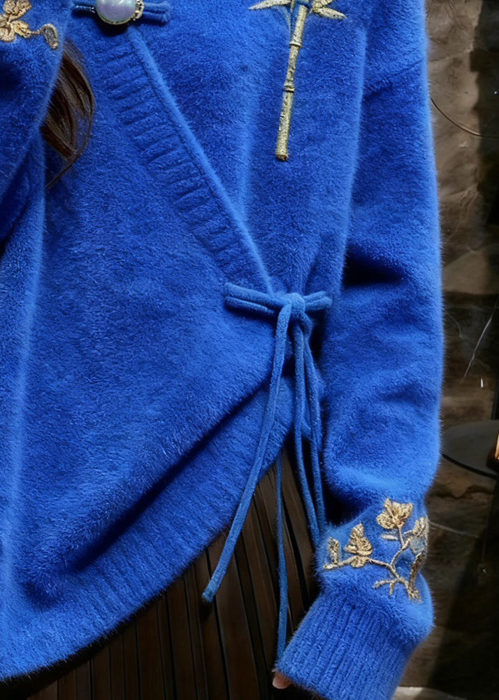 Gracefully Styled Sweater for Any Occasion