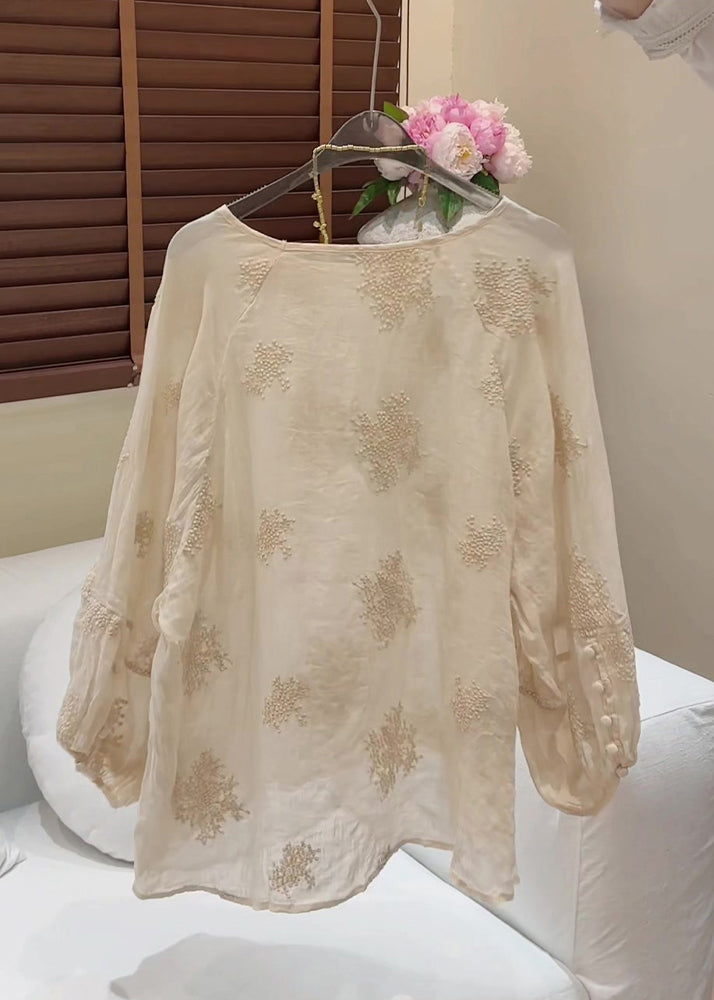 Beautifully Finished Blouse in a Timeless Design