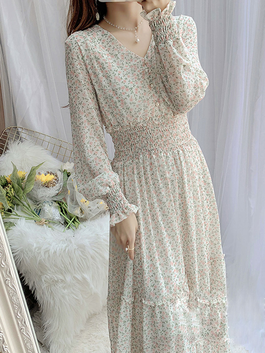 Beautifully Crafted Dress in a Classic Style