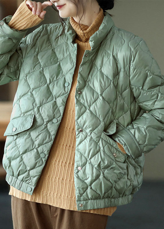 Effortlessly Elegant Coat with a Timeless Design