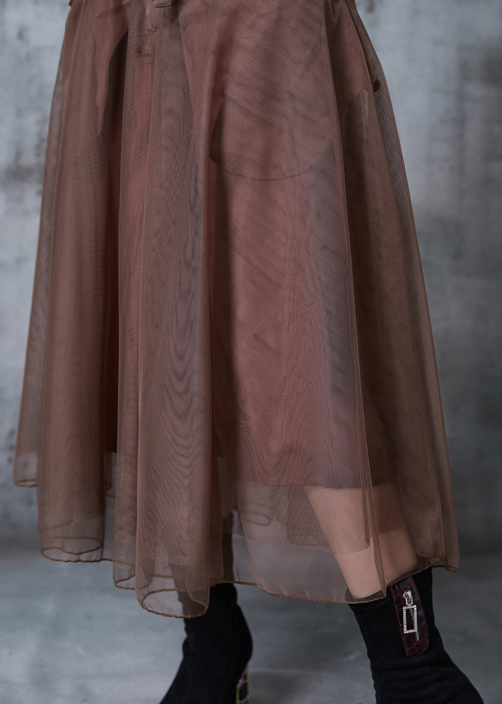 Well Tailored Garment with a Graceful Silhouette