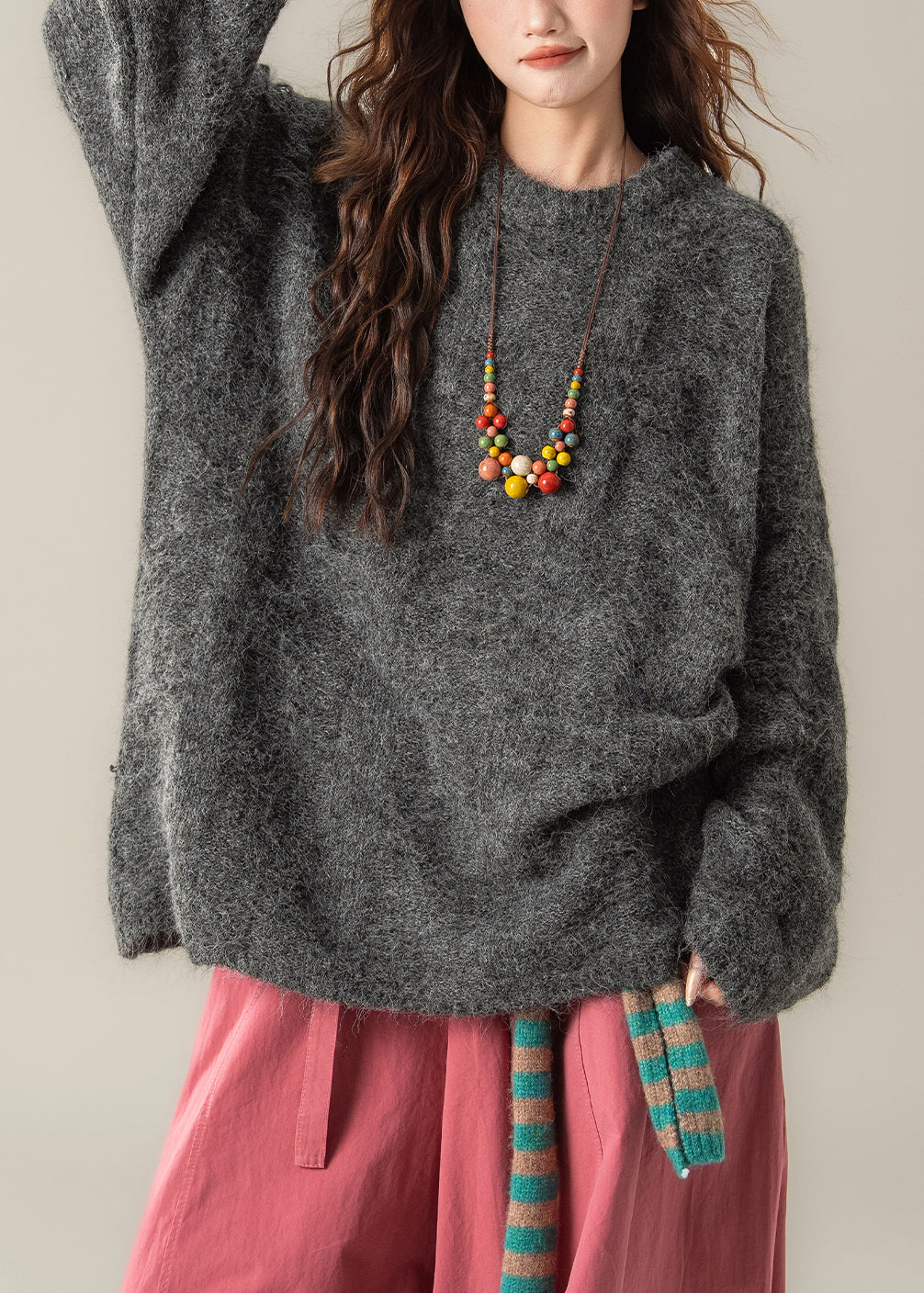 Effortlessly Elegant Sweater with a Timeless Design