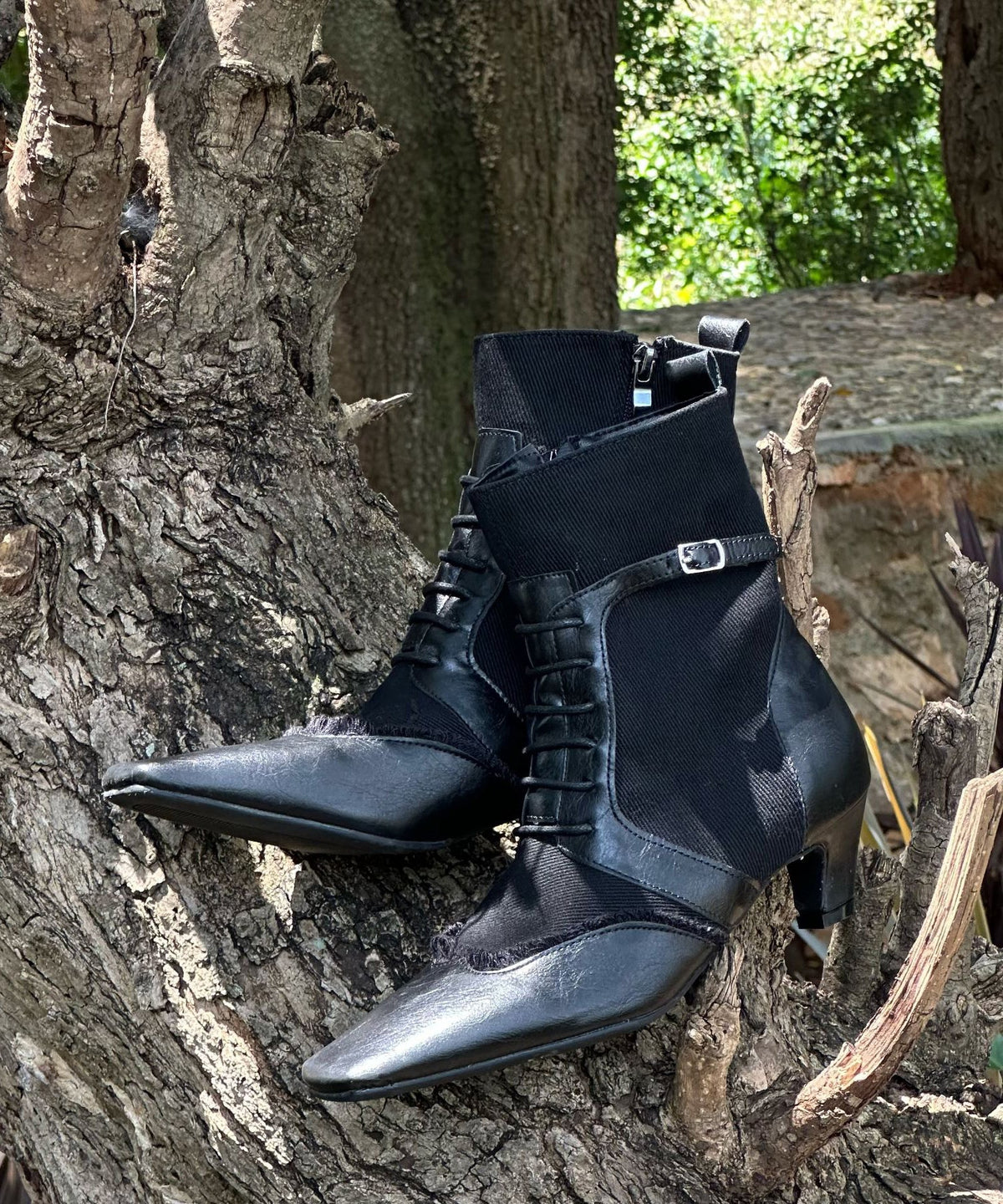 Graceful Orthopedic Boots for Modern Look