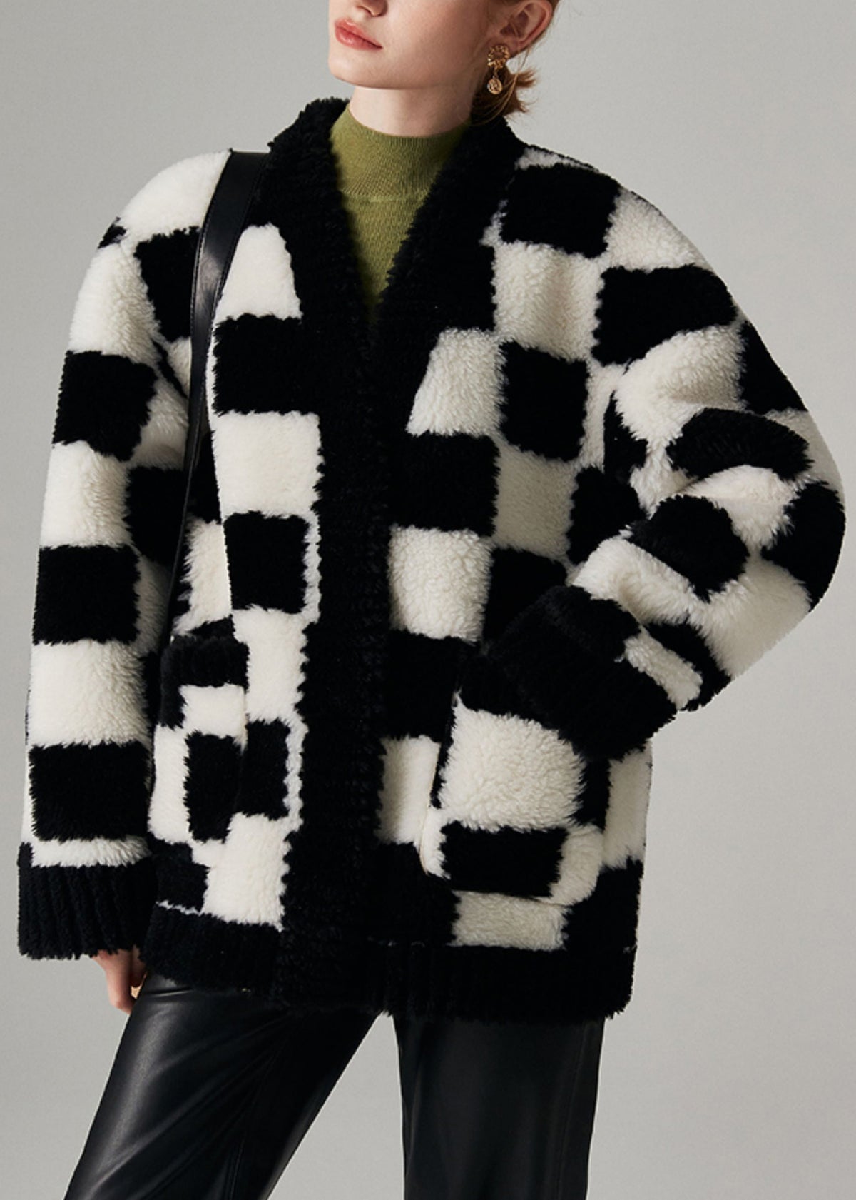 Gracefully Styled Coat for Any Occasion