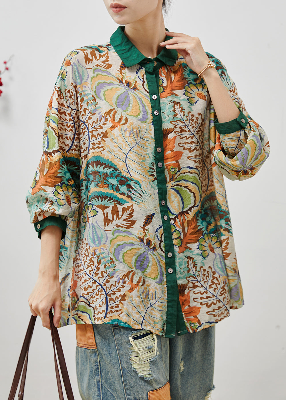 Beautifully Finished Blouse in a Timeless Design