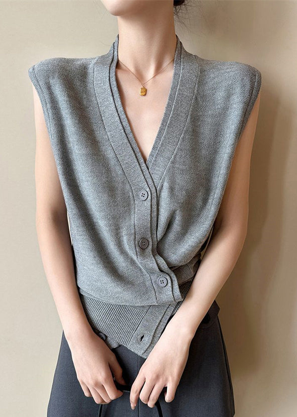 Beautifully Finished Garment in a Timeless Design