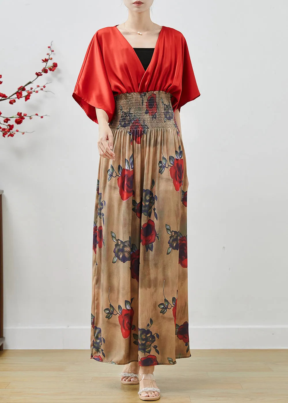 Classic Vintage Dress with a Flattering Fit