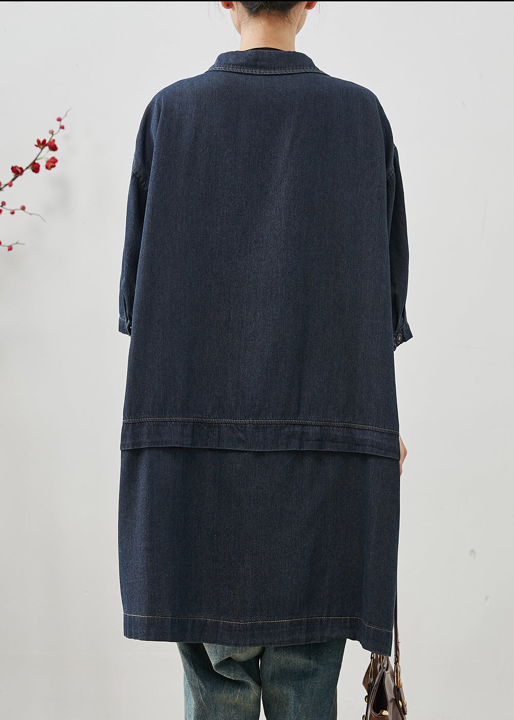 Effortlessly Elegant Coat with a Timeless Design