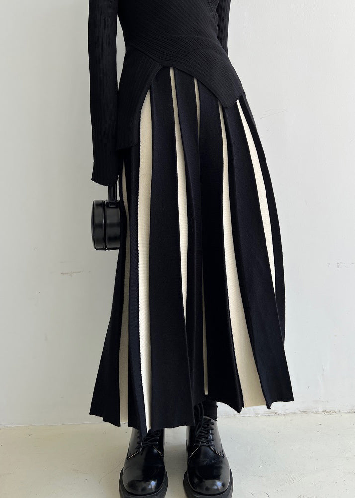 Effortlessly Elegant Garment with a Timeless Design
