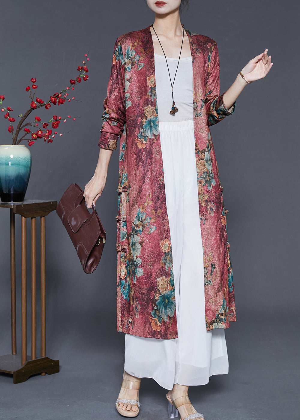 Gracefully Styled Cardigan for Any Occasion