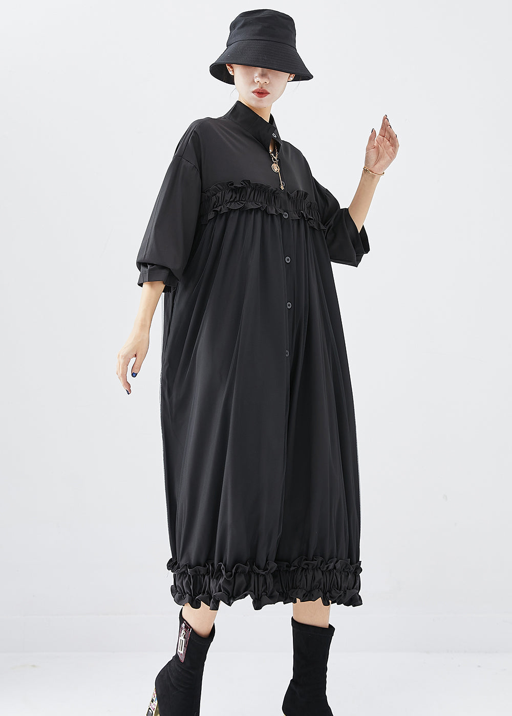 Effortlessly Elegant Dress with a Timeless Design