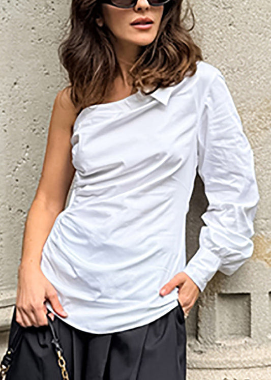 Well Tailored Shirt with a Graceful Silhouette