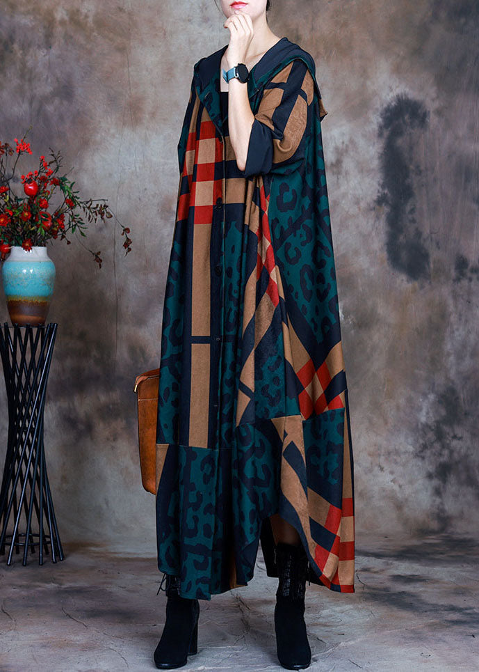 Well Tailored Coat with a Graceful Silhouette
