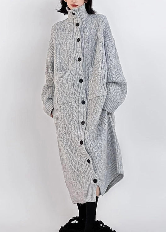 Well Tailored Cardigan with a Graceful Silhouette