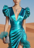 Classic Vintage & Enduringly Stylish Dress