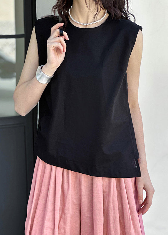 Effortlessly Elegant Top with a Timeless Design