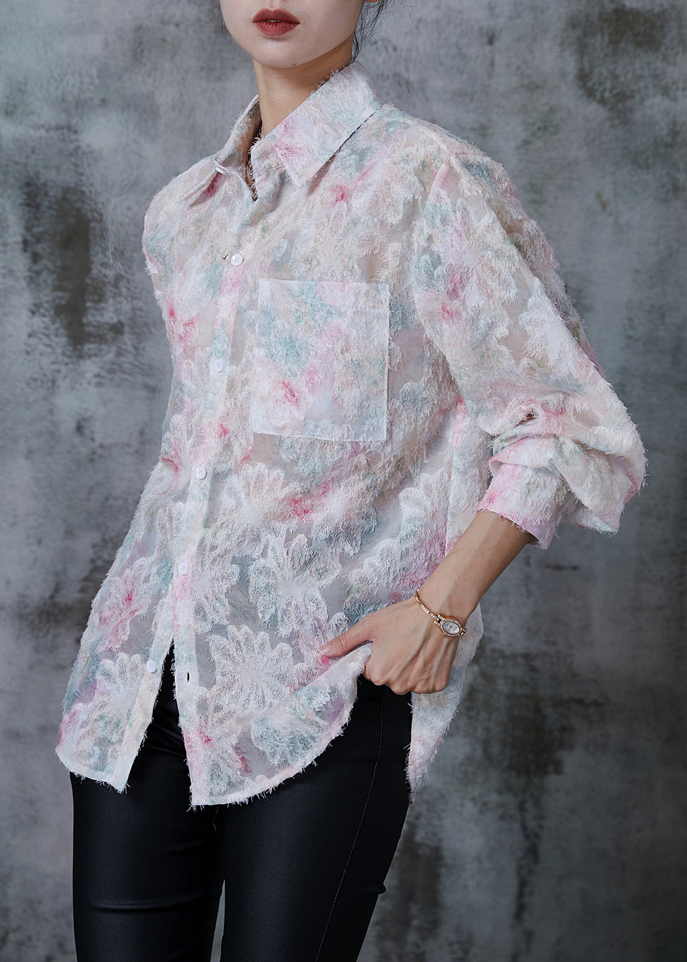 Polished Top with an Effortless Classic Look
