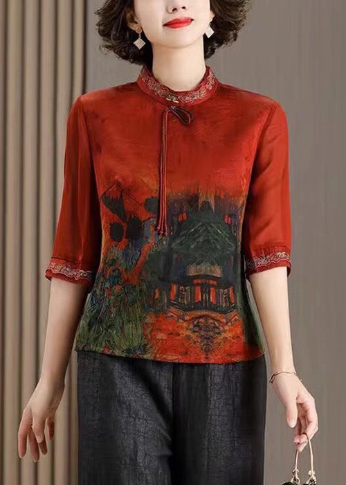 A Vintage Style Top with Delicate Timeless Details
