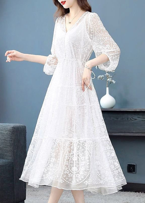 Beautifully Crafted Dress in a Classic Style