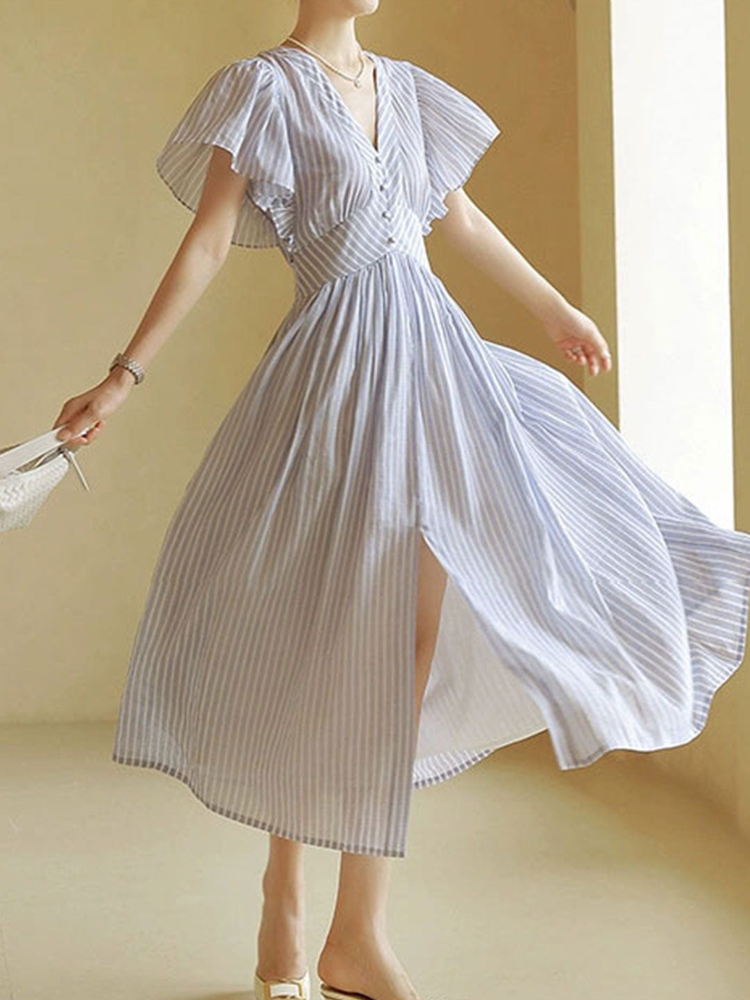 Sophisticated Dress with a Clean Classic Look