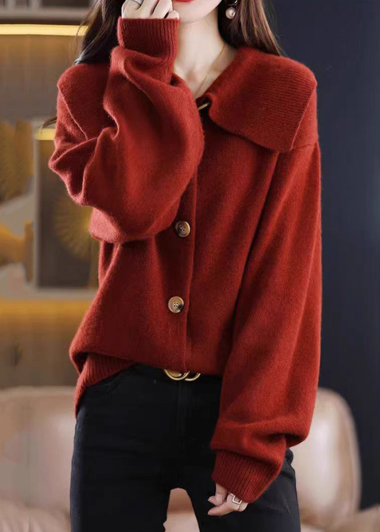 Beautifully Finished Cardigan in a Timeless Design
