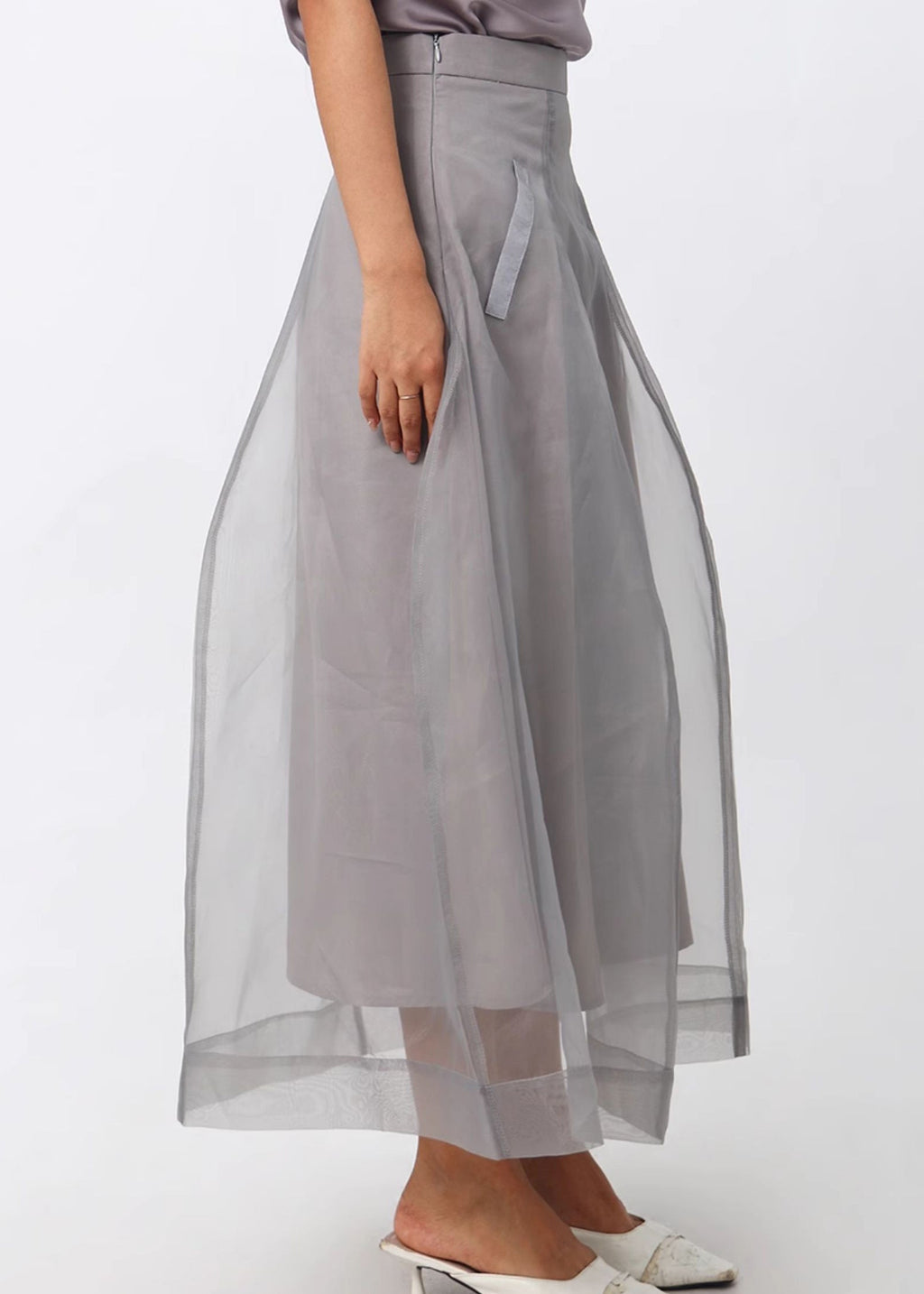 Gracefully Styled Garment for Any Occasion