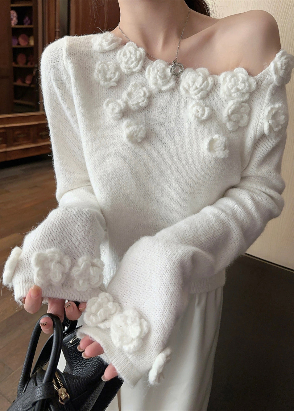 Elegantly Styled Sweater for Everyday Wear