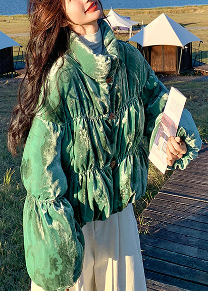 Classic Vintage Jacket with a Flattering Fit