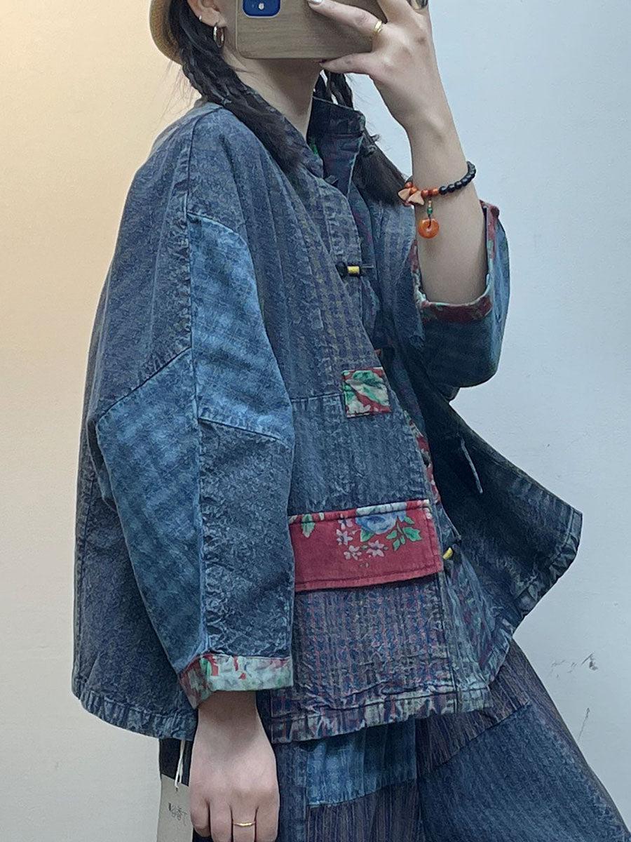 Classic Vintage Shirt with a Flattering Fit