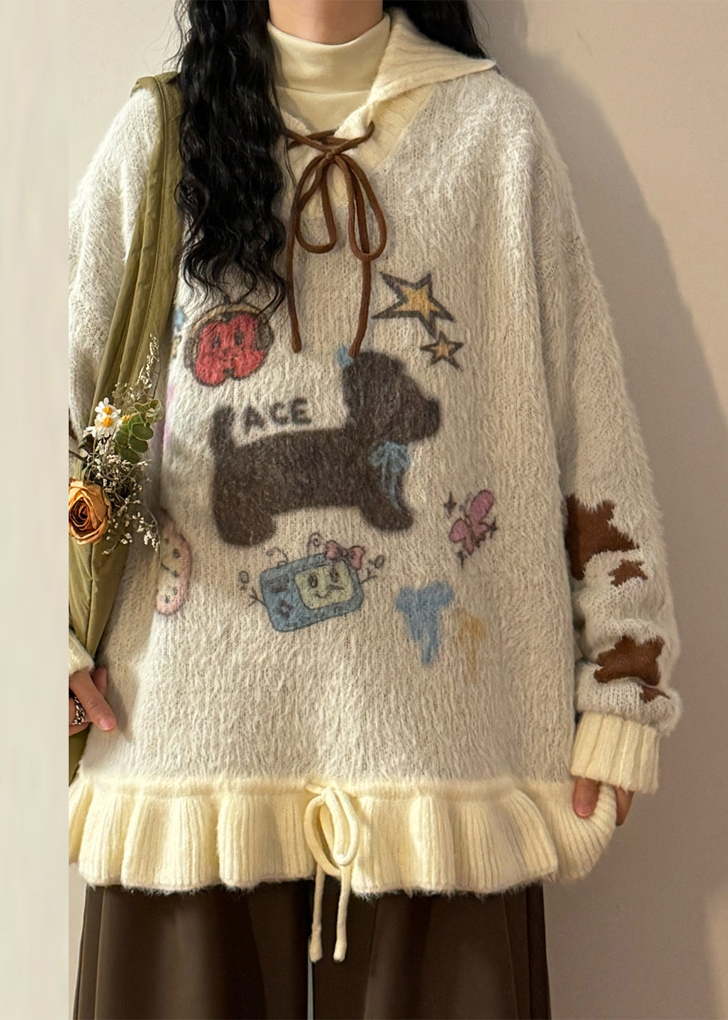 Classic Vintage Sweater with a Flattering Fit
