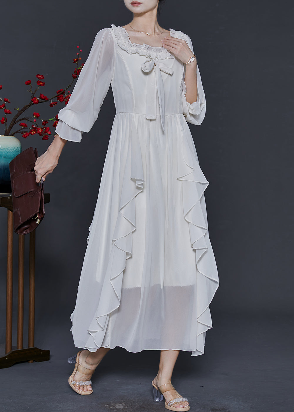 Beautifully Crafted Dress in a Classic Style