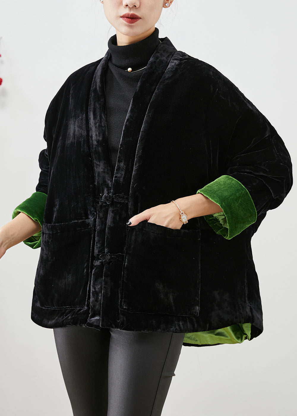 Classic Vintage & Enduringly Stylish Coat