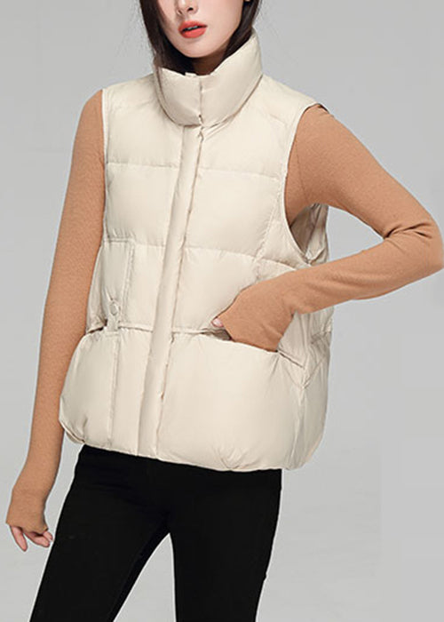 Effortlessly Elegant Coat with a Timeless Design