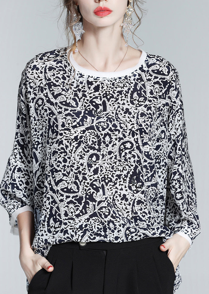 Elegantly Styled Shirt for Everyday Wear