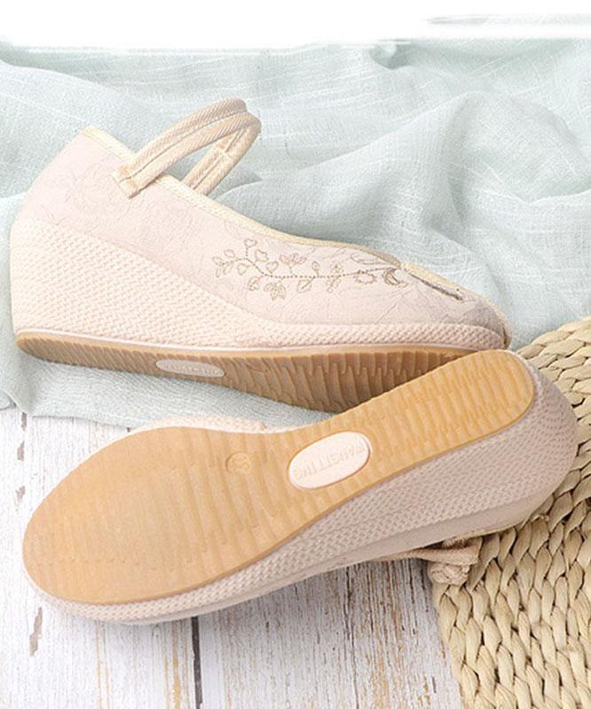 Graceful Orthopedic Heels for Modern Look