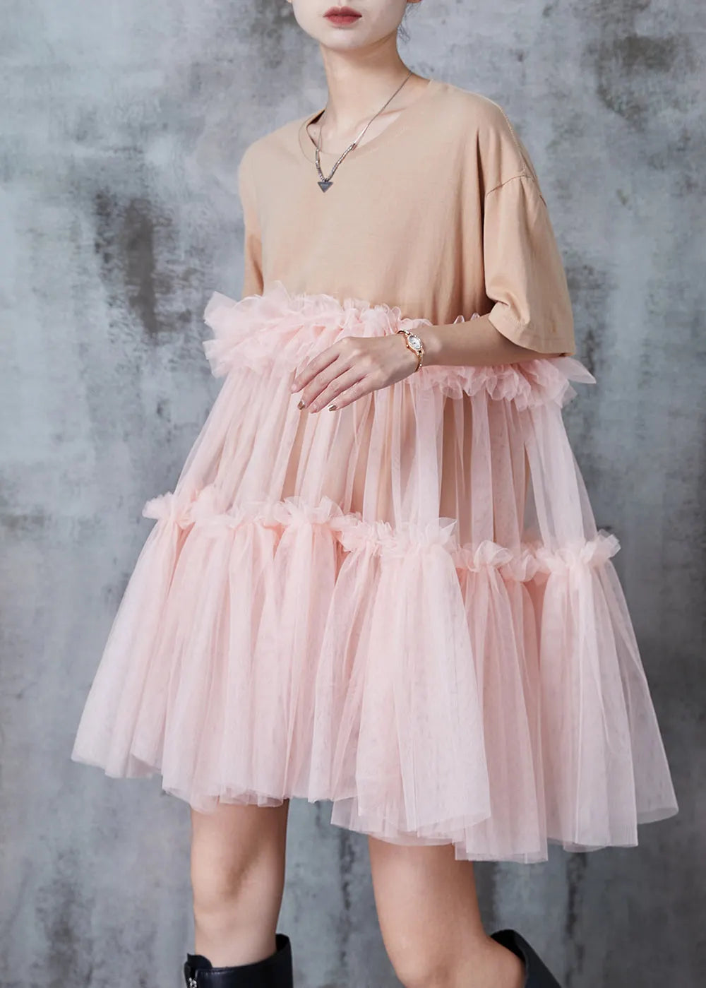 Beautifully Crafted Dress in a Classic Style