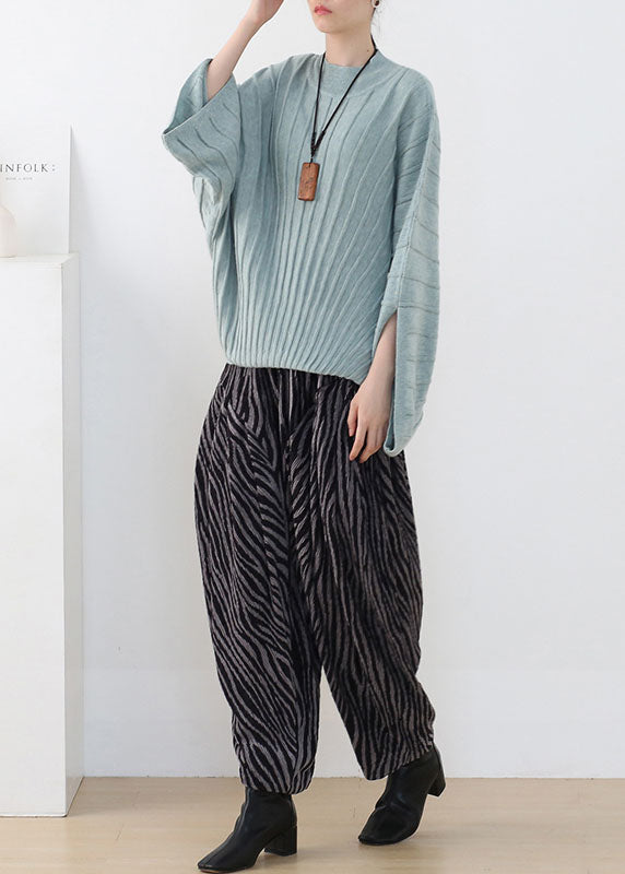 Classic Vintage Top with a Flattering Fit