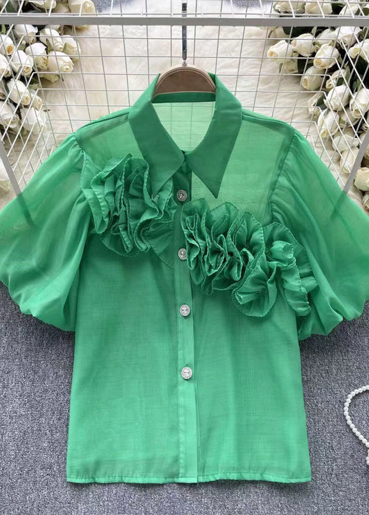 Effortlessly Elegant Shirt with a Timeless Design
