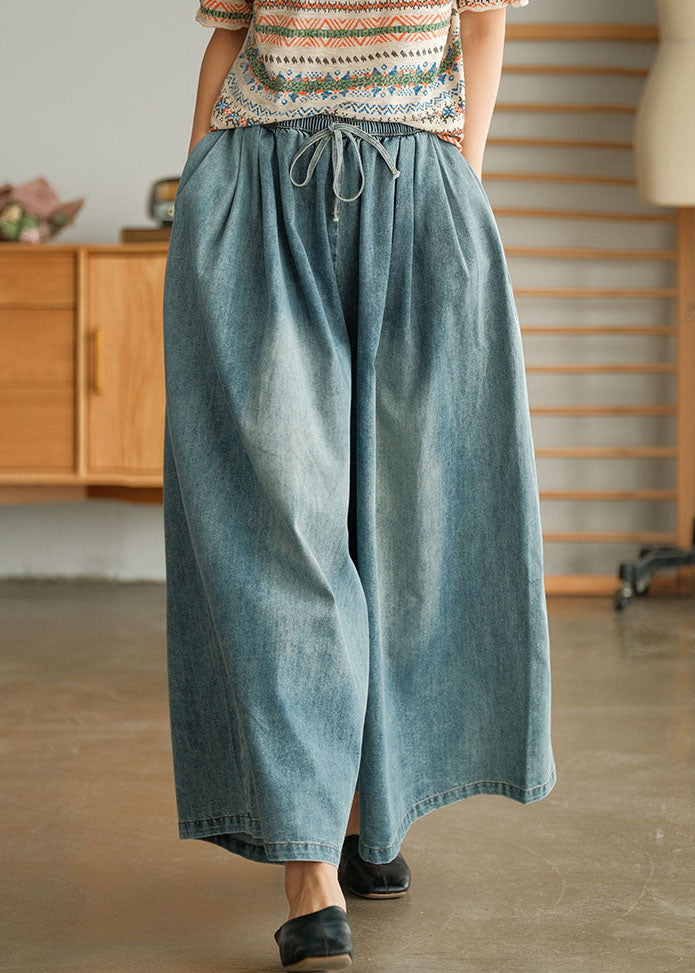 Classic Vintage Pants with a Flattering Fit