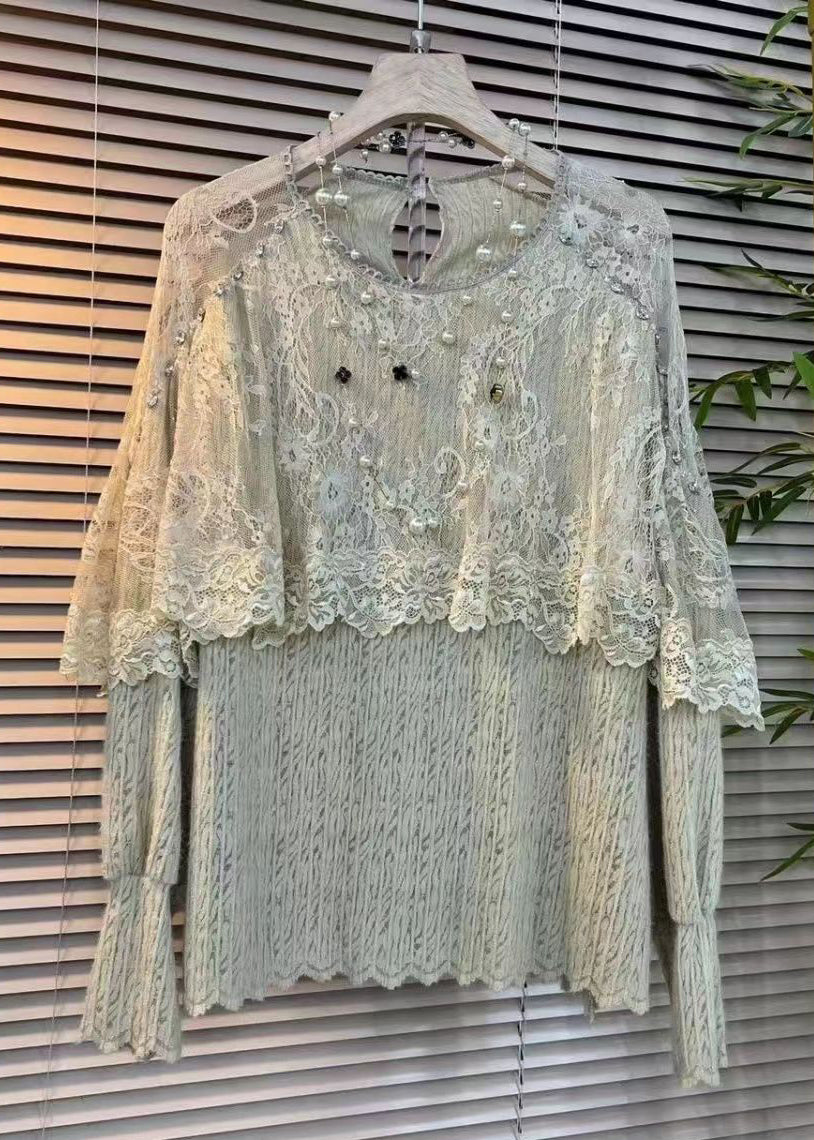 Effortlessly Elegant Top with a Timeless Design