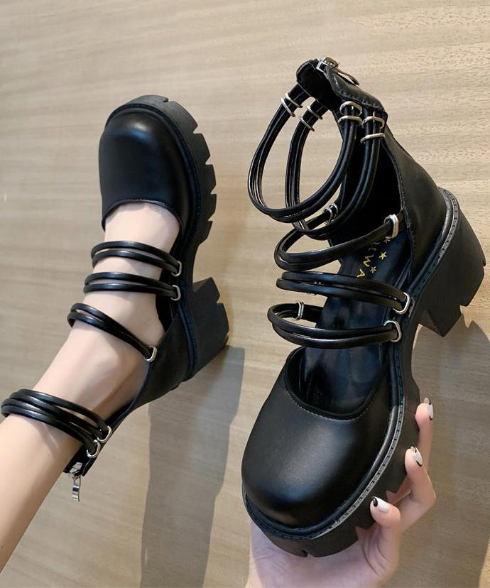 Graceful Orthopedic Sandals for Modern Look