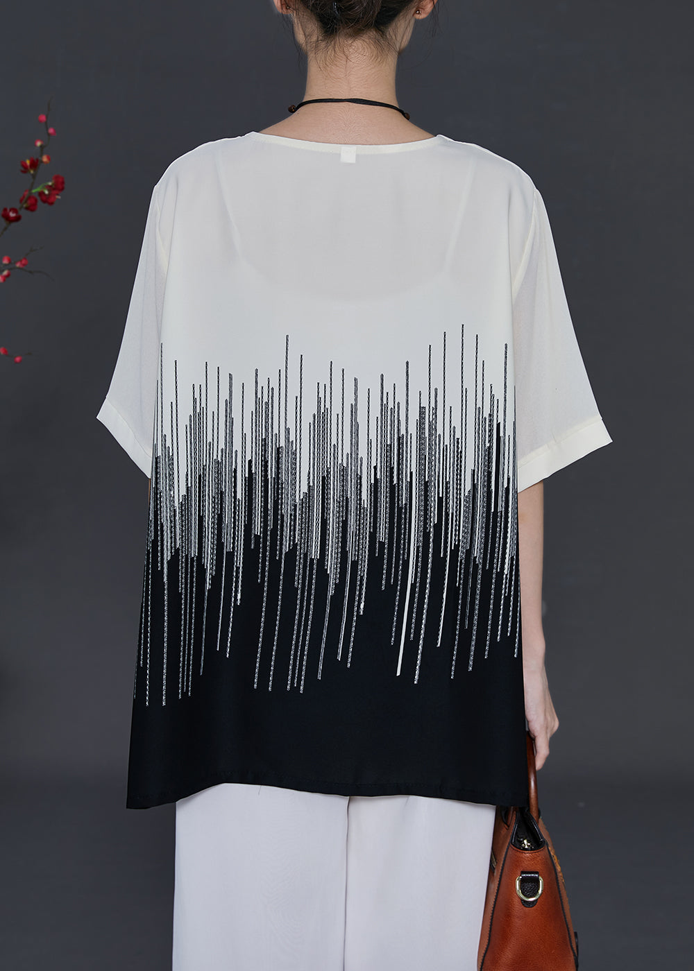 Classic Vintage & Enduringly Stylish Top