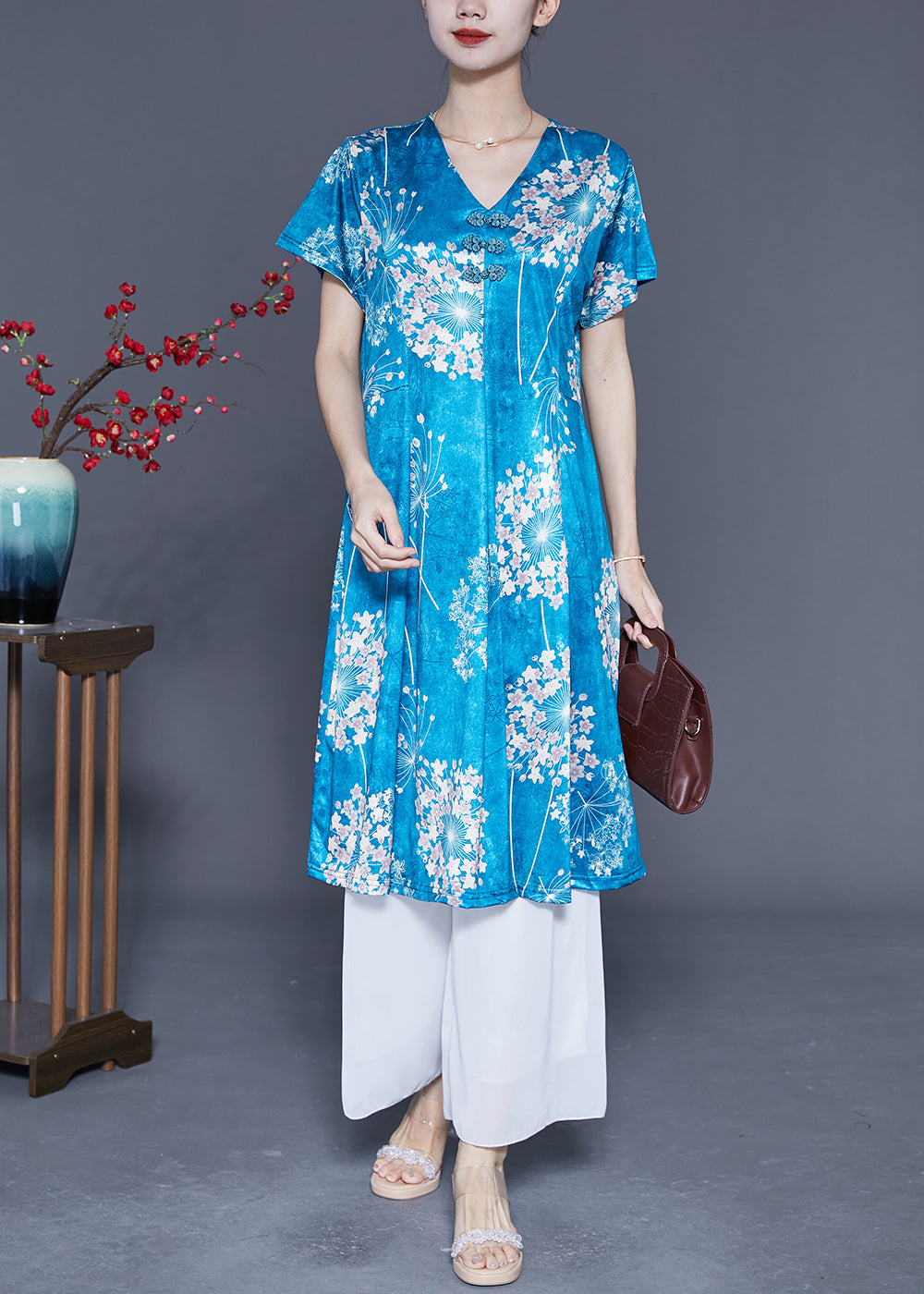 Elegantly Styled Dress for Everyday Wear