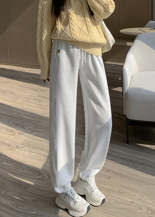 Classic Vintage Pants with a Flattering Fit