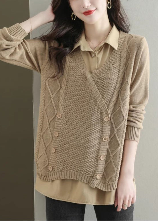 Well Tailored Top with a Graceful Silhouette