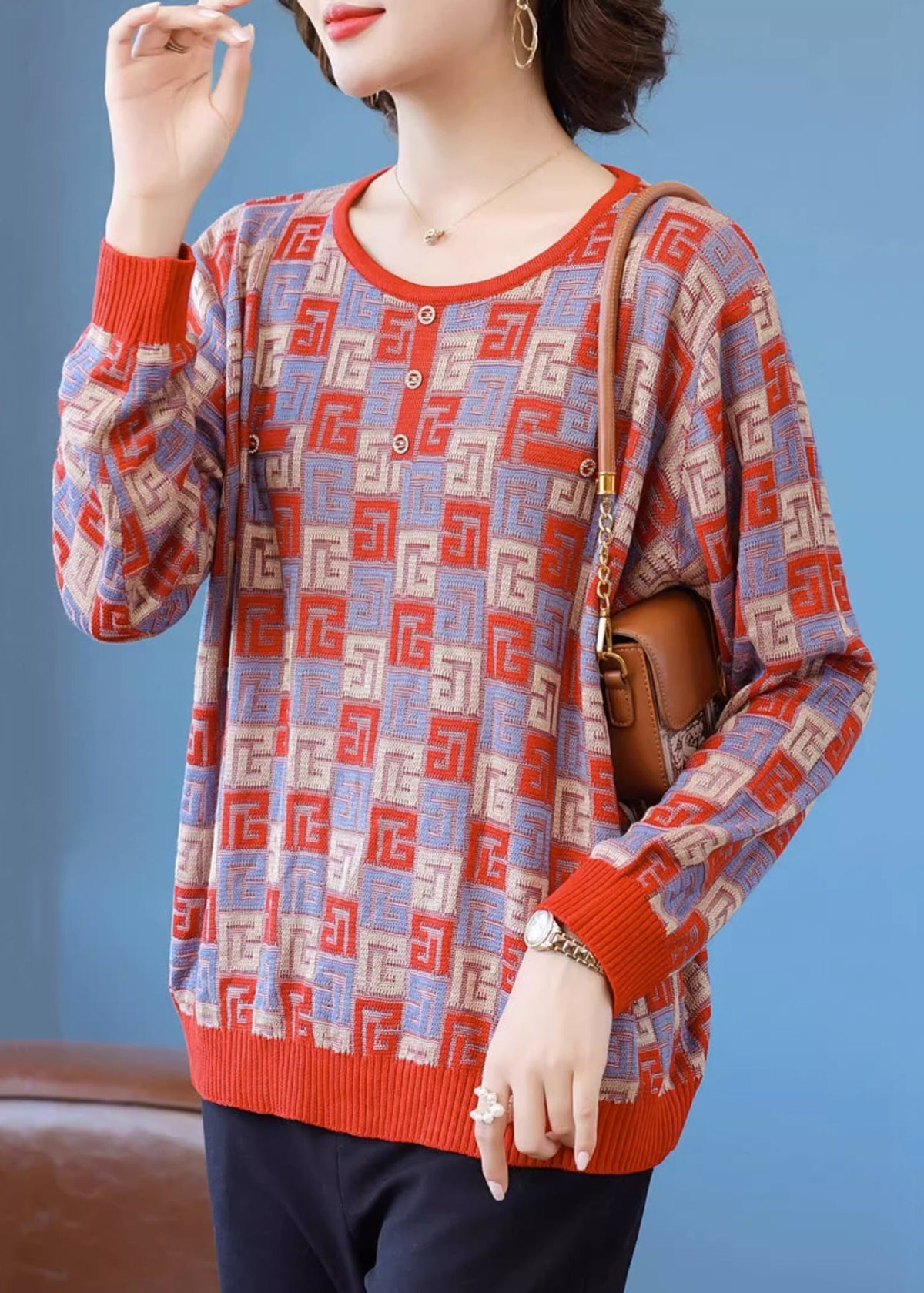 Gracefully Styled Sweater for Any Occasion